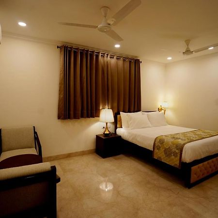 Wongdhen House Hotel นิวเดลี ภายนอก รูปภาพ