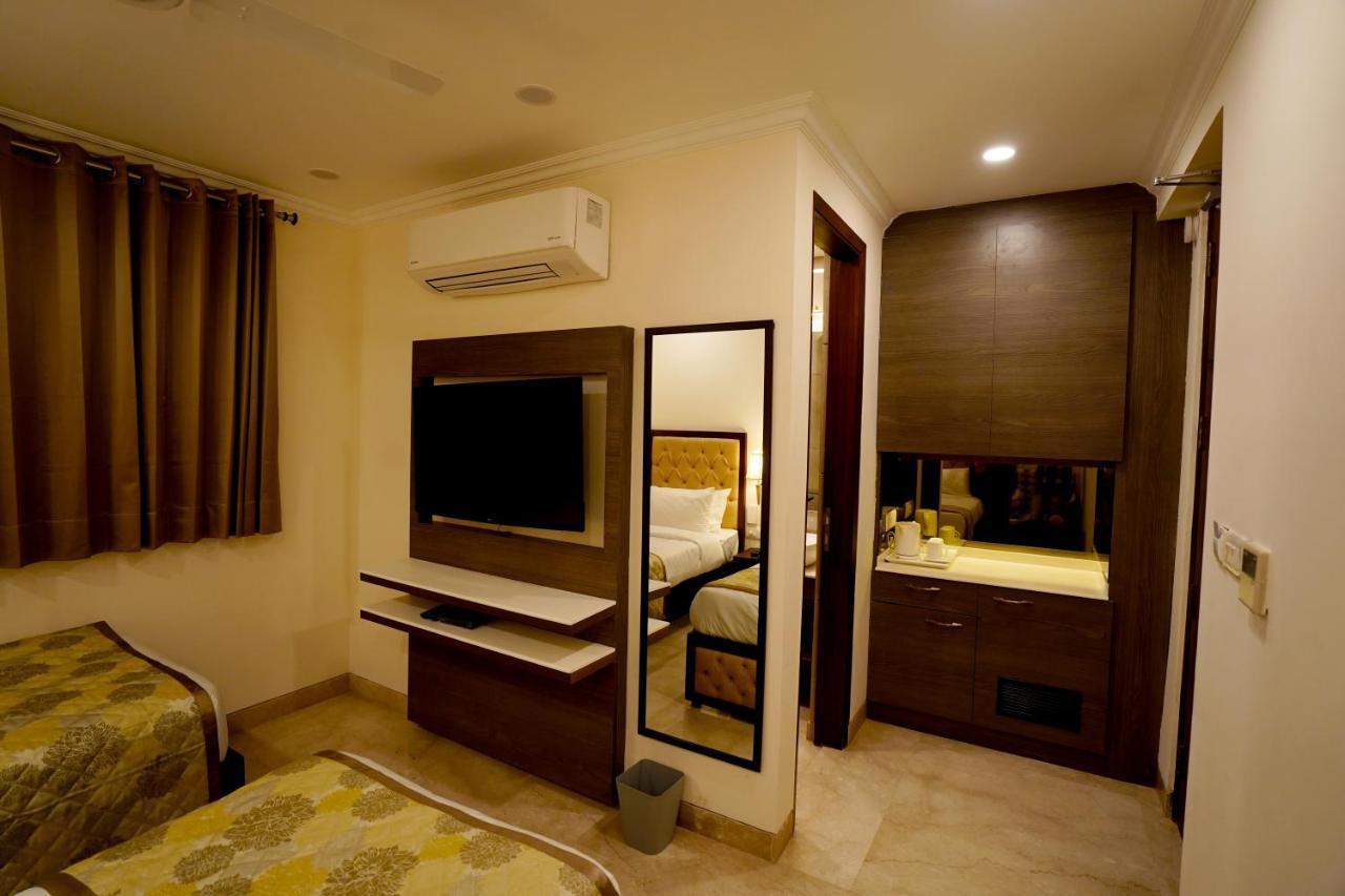 Wongdhen House Hotel นิวเดลี ภายนอก รูปภาพ